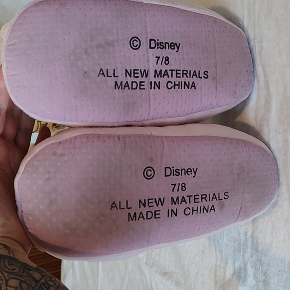 Disney Dooney ADULT Slippers, Sz 7-8 - Picture 7 of 7